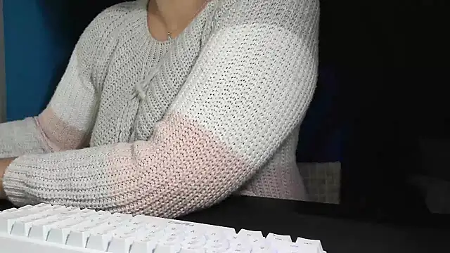 Snapshot of bunnyfox420 chatting on 16, 11, 2025 bunnyfox420 online show from 16, 11, 2025