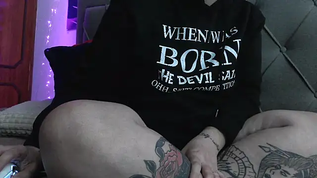 bunnyfox420 online show from 15, 12, 2025