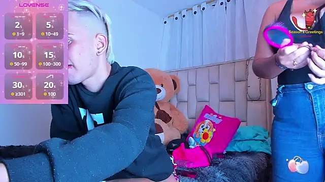 Sexy valgirl online show from 1, 3, 2025