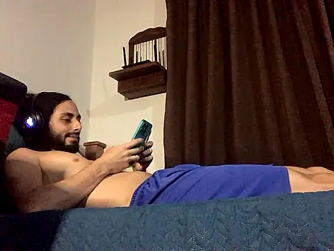 Nooneisthis online show from 31, 10, 2025