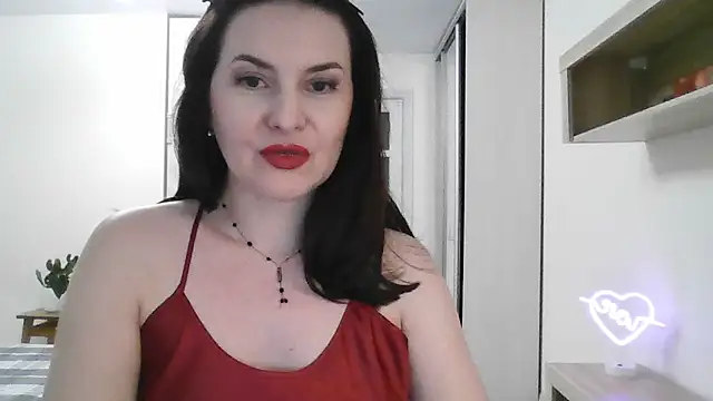 Victoria Glam online show from 7, 2, 2025