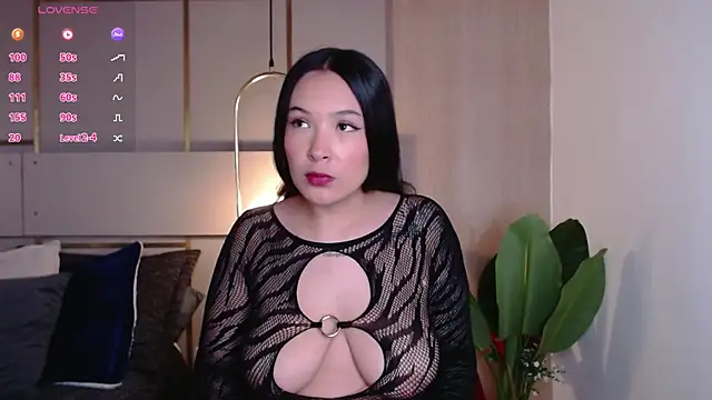 Victoria Collinns online show from 20, 11, 2025