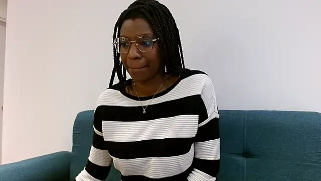 BrianaBrown1 online show from 4, 2, 2025