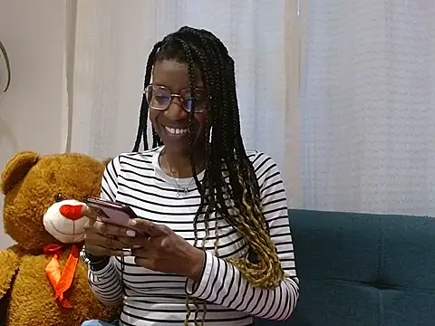 BrianaBrown1 online show from 12, 2, 2025