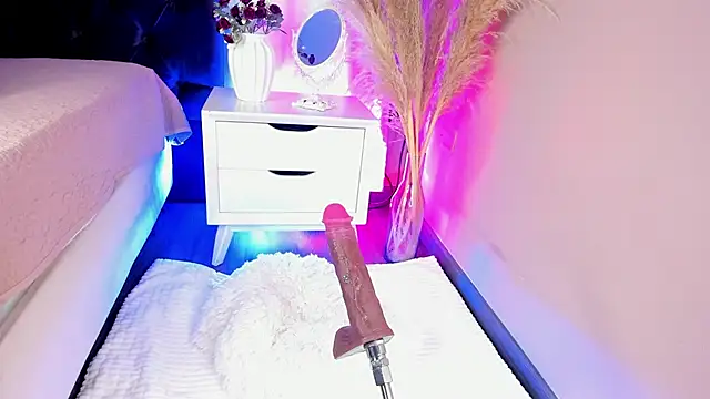 aniie west online show from 23, 9, 2025