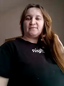 Snapshot of TetiNika273 chatting on 14, 2, 2025 TetiNika273 online show from 14, 2, 2025