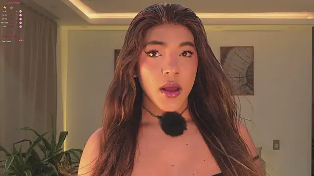 Snapshot of cinnamon_crisss chatting on 18, 4, 2026 cinnamon crisss online show from 18, 4, 2026