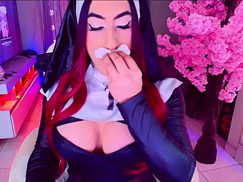 latexgoddes online show from 31, 10, 2025