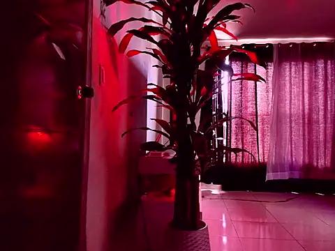 latexgoddes online show from 25, 7, 2026