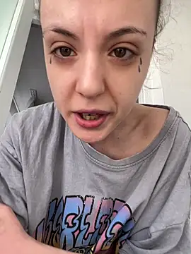 Snapshot of bunnythetailor chatting on 20, 2, 2025 bunnythetailor online show from 20, 2, 2025