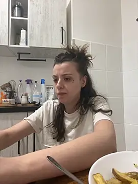 Snapshot of bunnythetailor chatting on 18, 11, 2025 bunnythetailor online show from 18, 11, 2025