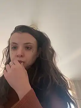 Snapshot of bunnythetailor chatting on 16, 12, 2025 bunnythetailor online show from 16, 12, 2025