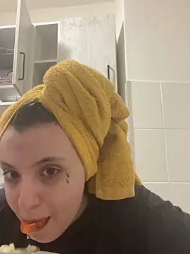 Snapshot of bunnythetailor chatting on 7, 2, 2026 bunnythetailor online show from 7, 2, 2026