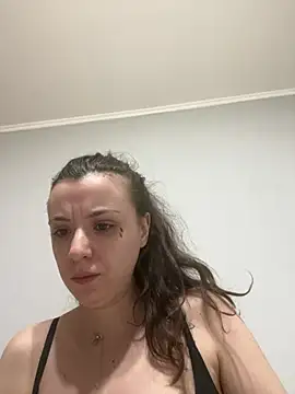 Snapshot of bunnythetailor chatting on 24, 2, 2026 bunnythetailor online show from 24, 2, 2026