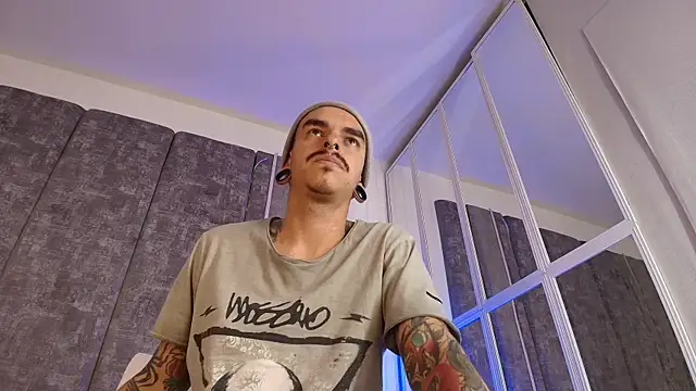 Snapshot of kaletattoo chatting on 29, 4, 2026 kaletattoo online show from 29, 4, 2026