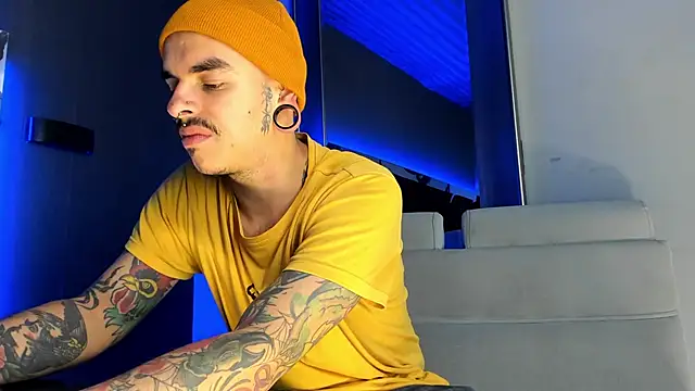 Snapshot of kaletattoo chatting on 20, 5, 2026 kaletattoo online show from 20, 5, 2026