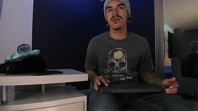 Snapshot of kaletattoo chatting on 11, 6, 2026 kaletattoo online show from 11, 6, 2026