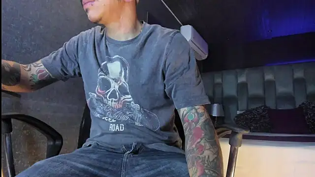 Snapshot of kaletattoo chatting on 26, 6, 2026 kaletattoo online show from 26, 6, 2026