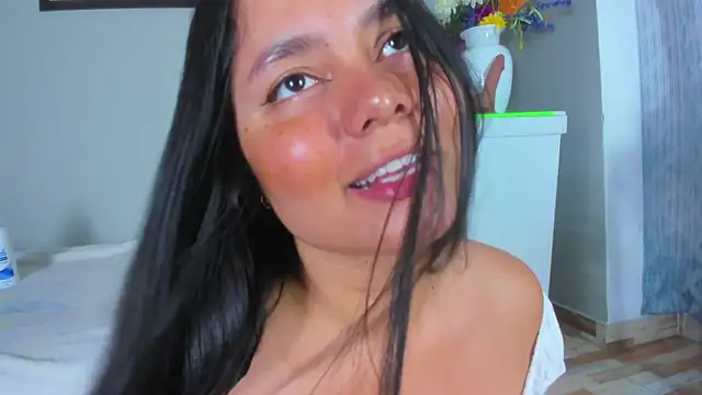 evaa greey online show from 9, 11, 2025