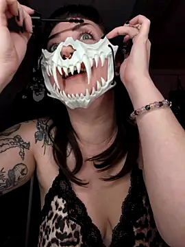 goblingirl888 online show from 6, 11, 2025