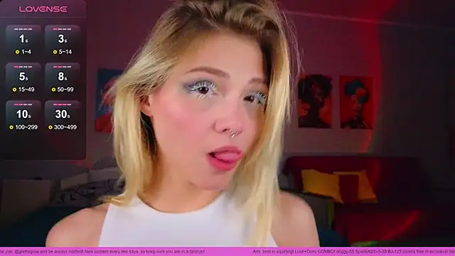 Snapshot of deathmistress chatting on 16, 11, 2025 deathmistress online show from 16, 11, 2025