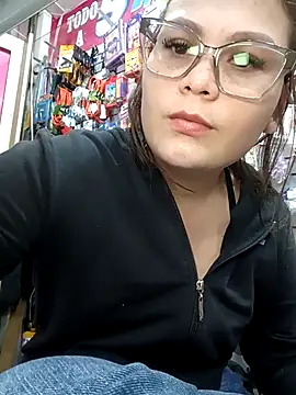 Vale Saenzz online show from 18, 11, 2025