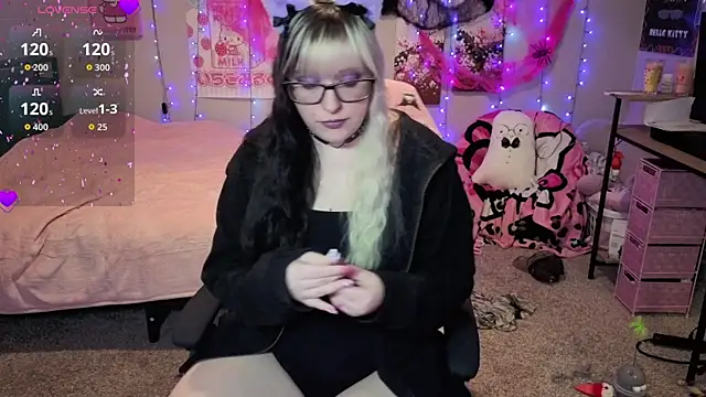 Snapshot of MissLoreleii chatting on 29, 10, 2025 MissLoreleii online show from 29, 10, 2025