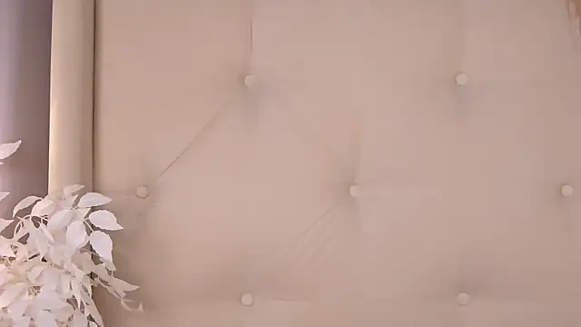 Snapshot of ur_wet_dreams chatting on 12, 4, 2026 ur wet dreams online show from 12, 4, 2026