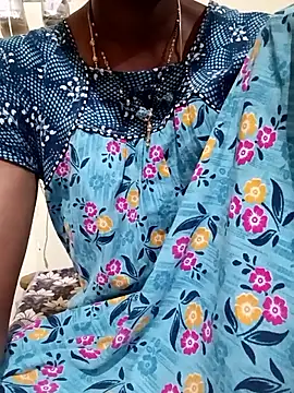 Snapshot of TeluguammayiMahi chatting on 5, 4, 2026 TeluguammayiMahi online show from 5, 4, 2026