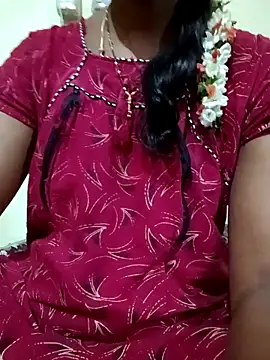 Snapshot of TeluguammayiMahi chatting on 7, 4, 2026 TeluguammayiMahi online show from 7, 4, 2026