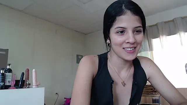 SofiaOrtizCam online show from 14, 3, 2025