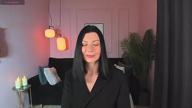 MonicaCheerful online show from 29, 1, 2025