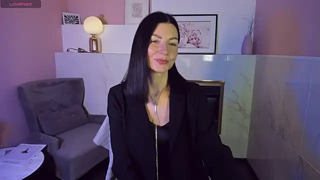 MonicaCheerful online show from 7, 2, 2025