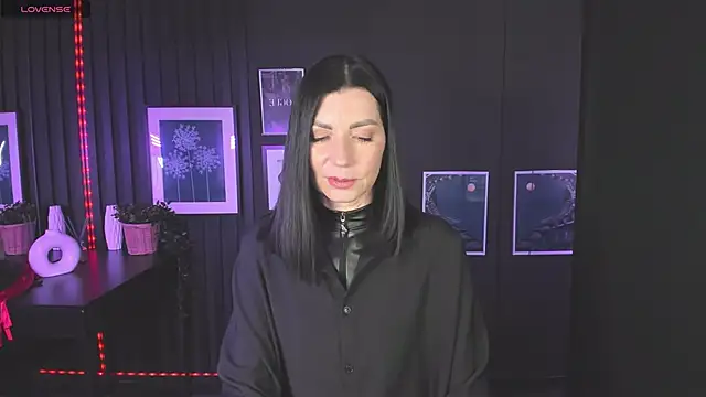 MonicaCheerful online show from 15, 2, 2025