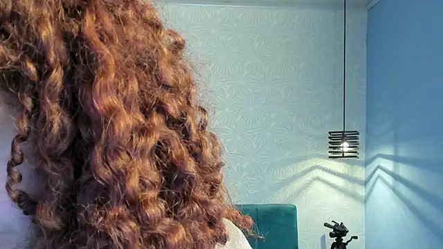 Snapshot of ninna_curly chatting on 22, 9, 2025 ninna curly online show from 22, 9, 2025