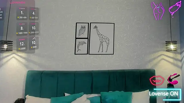 Snapshot of ninna_curly chatting on 17, 10, 2025 ninna curly online show from 17, 10, 2025