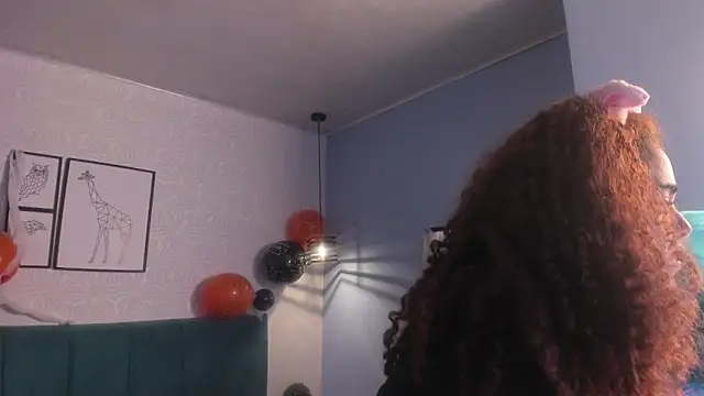 Snapshot of ninna_curly chatting on 30, 10, 2025 ninna curly online show from 30, 10, 2025