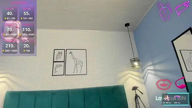 Snapshot of ninna_curly chatting on 21, 11, 2025 ninna curly online show from 21, 11, 2025