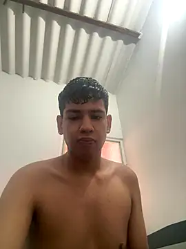 Snapshot of Santiago-Thompson chatting on 19, 12, 2025 Santiago-Thompson online show from 19, 12, 2025