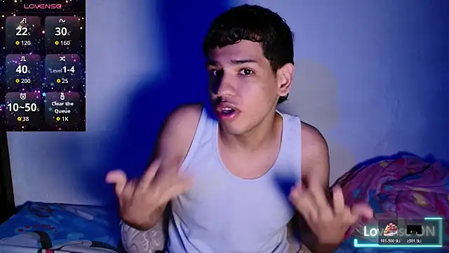 Snapshot of Santiago-Thompson chatting on 28, 3, 2026 Santiago-Thompson online show from 28, 3, 2026