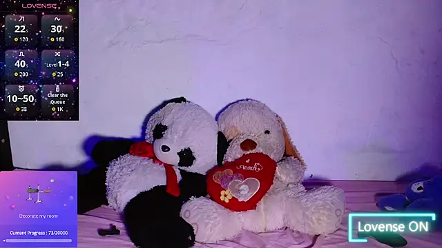 Snapshot of Santiago-Thompson chatting on 8, 4, 2026 Santiago-Thompson online show from 8, 4, 2026