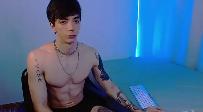 H3ll B0I online show from 12, 2, 2025