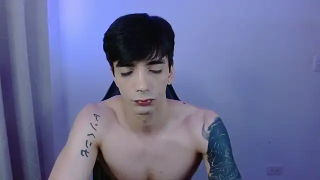 Snapshot of H3ll_B0I chatting on 21, 3, 2026 H3ll B0I online show from 21, 3, 2026