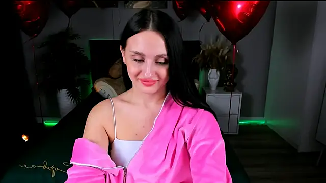 Snapshot of EmiliaBeynard chatting on 23, 2, 2025 EmiliaBeynard online show from 23, 2, 2025