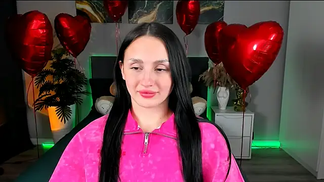 Snapshot of EmiliaBeynard chatting on 6, 3, 2025 EmiliaBeynard online show from 6, 3, 2025