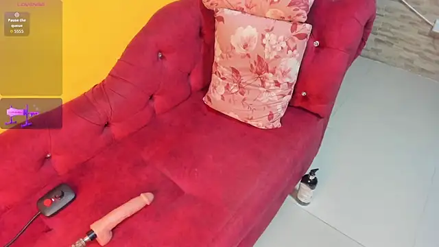 Snapshot of AlexxaSmall chatting on 11, 9, 2025 AlexxaSmall online show from 11, 9, 2025