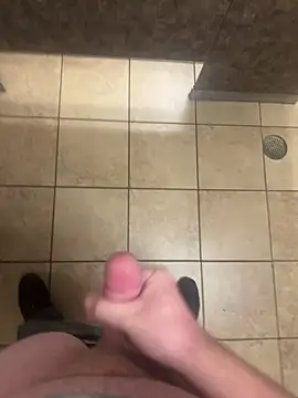 Snapshot of Seanoofss12 chatting on 9, 4, 2026 Seanoofss12 online show from 9, 4, 2026