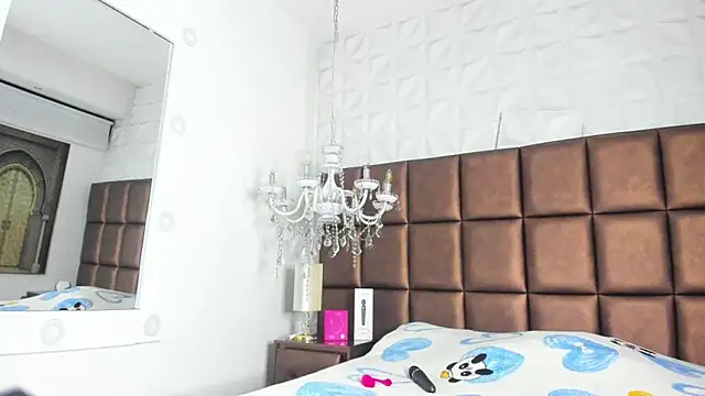 zoe taylorr1 online show from 19, 9, 2025