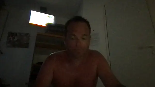 Snapshot of Funnyjul31 chatting on 5, 6, 2026 Funnyjul31 online show from 5, 6, 2026