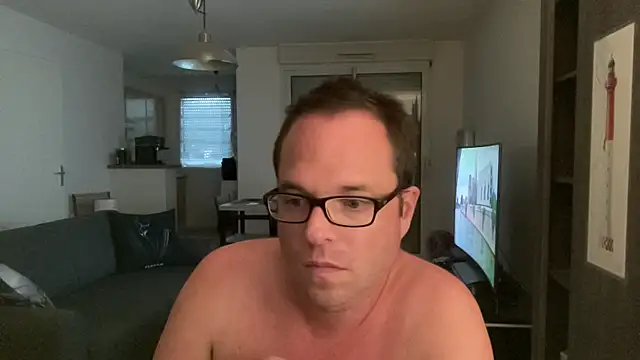 Snapshot of Funnyjul31 chatting on 18, 6, 2026 Funnyjul31 online show from 18, 6, 2026